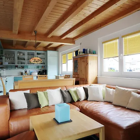 Traumwohnung Schluchsee, 2 Schlafzimmer, Blick Zum Apartment *